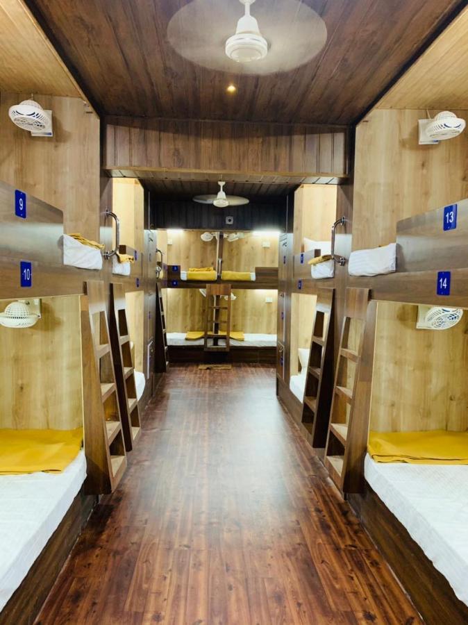 City Stay Ac Deluxe Hostel Madgaon Exterior photo
