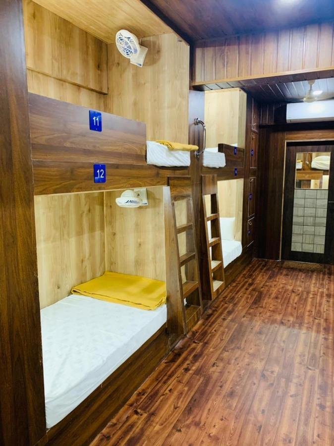 City Stay Ac Deluxe Hostel Madgaon Exterior photo